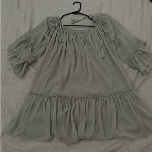 Boutique sage green flowy dress. Size medium.